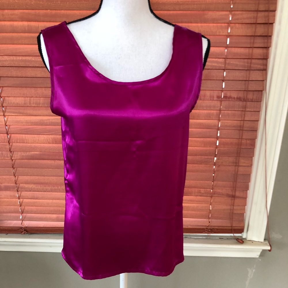 Impressions tank top size medium